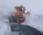 Imagini cu nămeţii şi utilajele de deszăpezire de pe Transalpina tronsonul Obârşia Lotrului - Vâlcea şi Rânca - Gorj Foto captură video