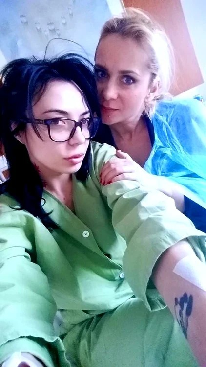 Paula Chirilă a vizitat-o pe artistă la spital