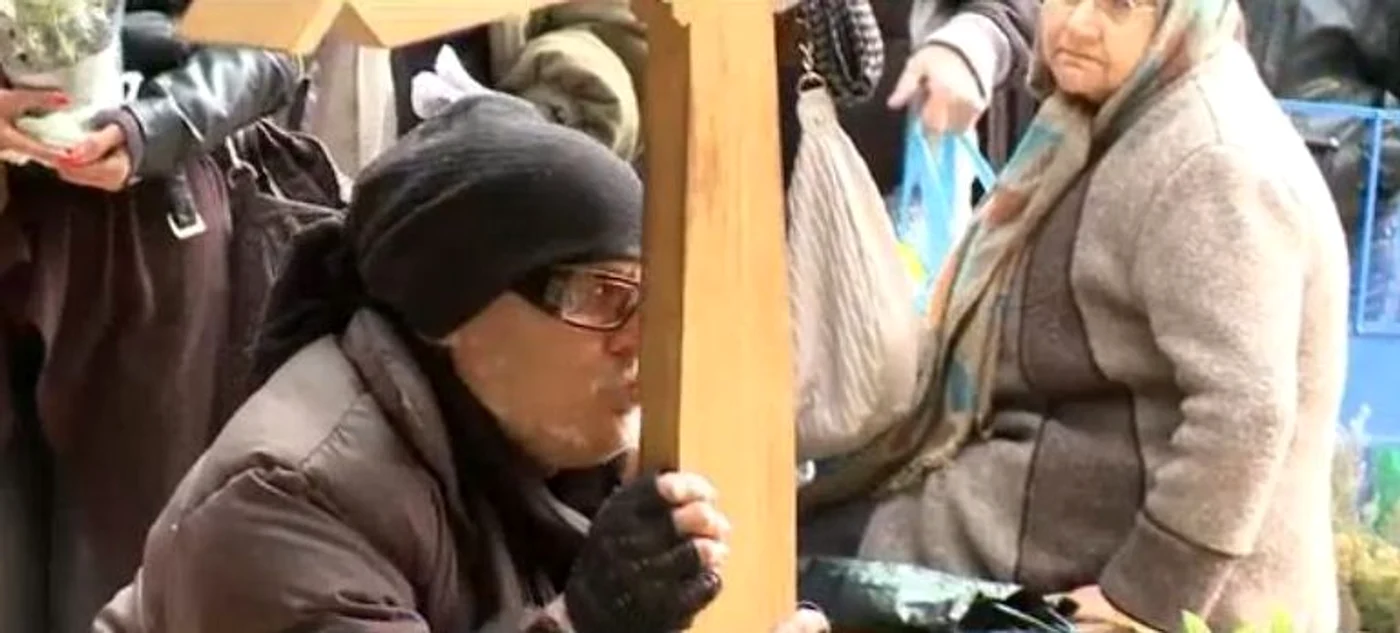 Marian Dîrţă, emoţionat după ce s-a recules la mormântFoto: ProTV