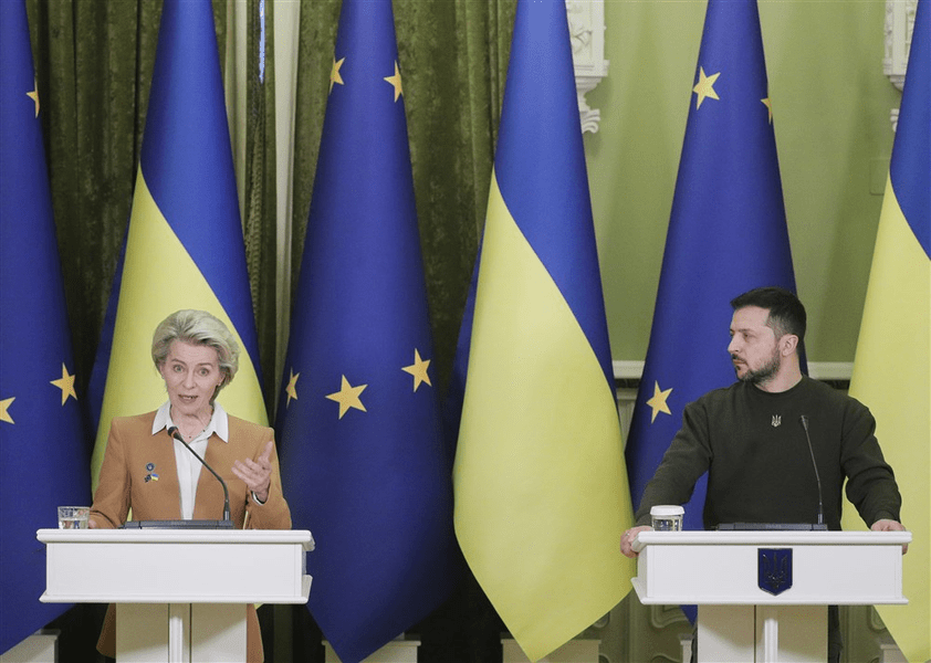 Zelenski: Rusia își concentrează forțele pentru a se răzbuna pe Ucraina și Europa. UE finalizează al zecelea pachet de sancțiuni