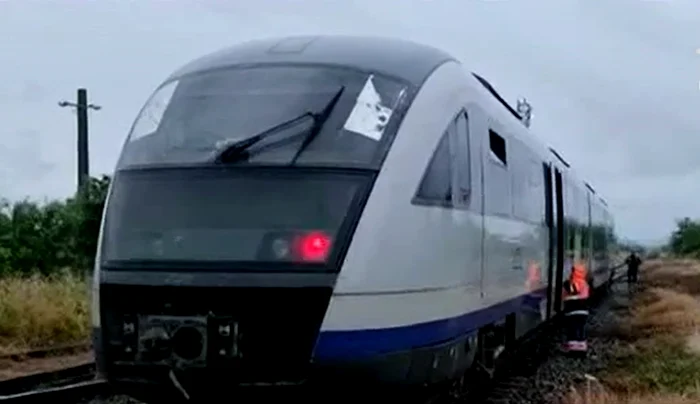 Trenul nu a deraiat și nu au existat victime