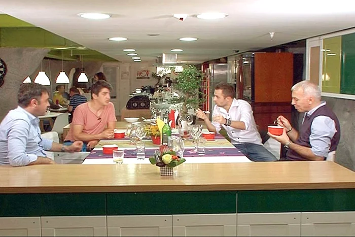 Petru Buiuca este co-fondator al singurului studio de gătit din România