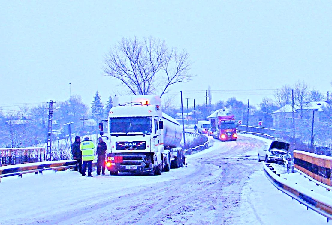 Poliţia, la locul accidentului