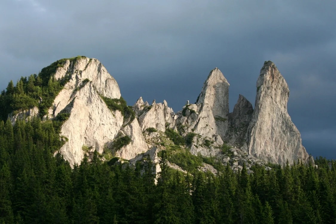 Minunile din Munţii Rarău FOTO Costel Crângan