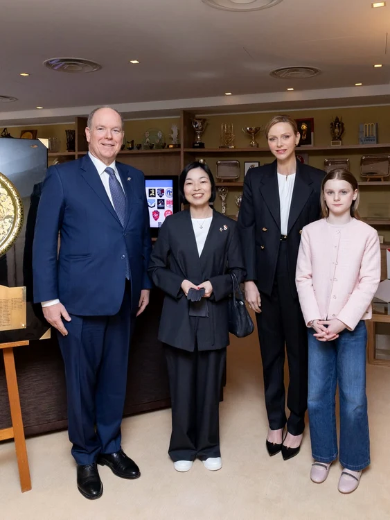 Prințesa Gabriella de Monaco, Prințesa Charlene de Monaco, Foto Palatul Princiar (1) jpg