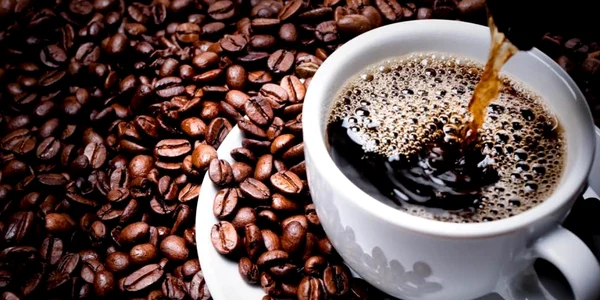 Ce se întâmplă în organismul tău dacă bei cafea pe stomacul gol
