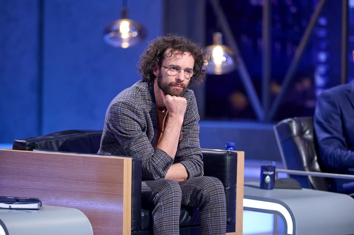 Bogdan Micu este antreprenor, dar se ocupă și de achizițiile internaționale de echipamente sanitare