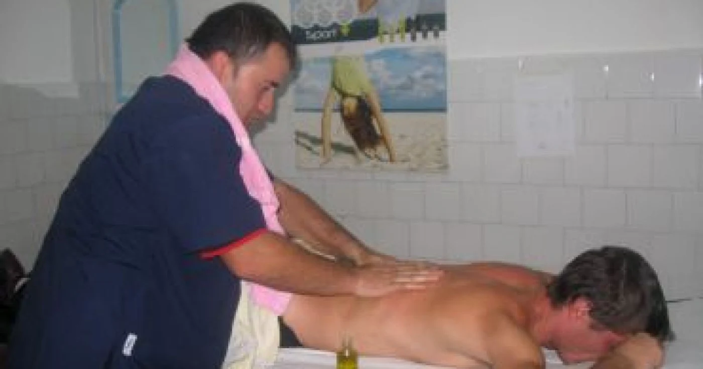 Târgu-Jiu: Masaje la preţuri de criză pentru gorjeni