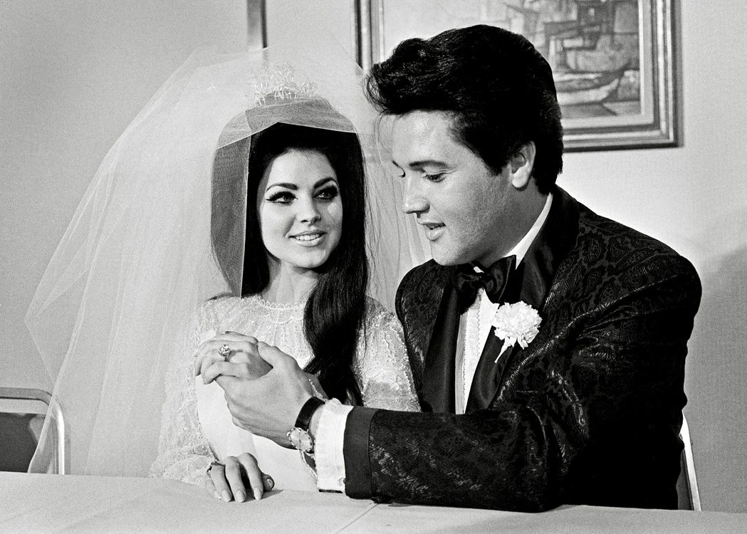 Elvis Presley şi Priscilla