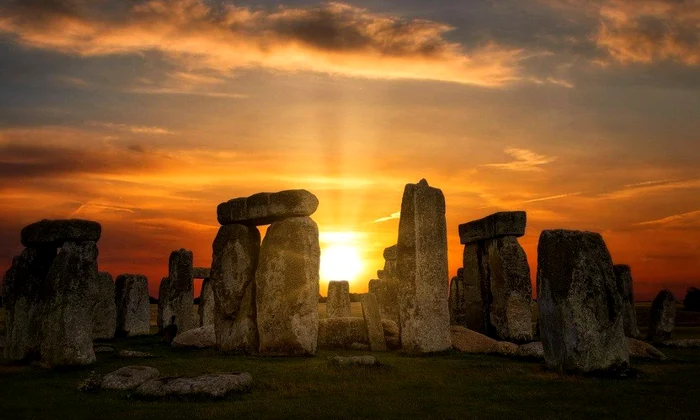 De ce a rezistat în timp monumentul de la Stonehenge? jpeg
