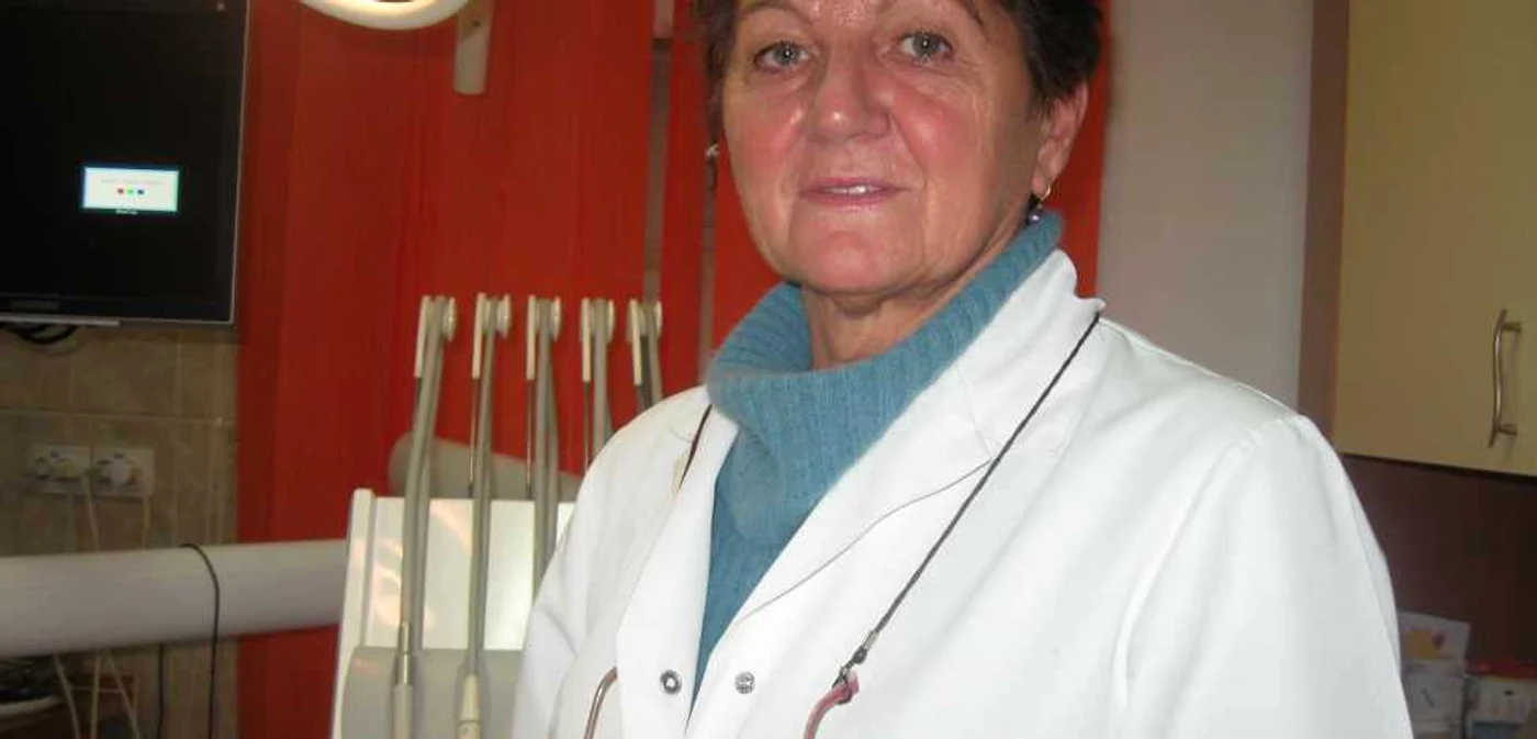 Medicul Cornelia Tuluc a doptat la distanţă un copil care risca să ajungă pe drumuri. 