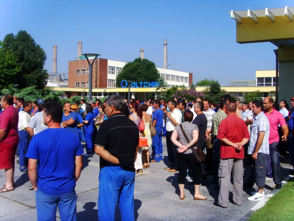 Angajaţii Oltchim au protestat în repetate rânduri nemulţumiţi de condiţiile de muncă şi de neplata salariilor FOTO Adevărul