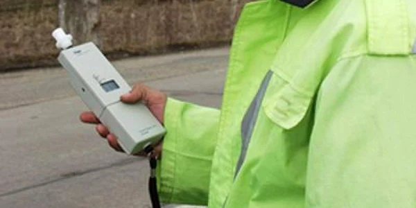 Bărbatul a fost testat cu aparatul etilotest