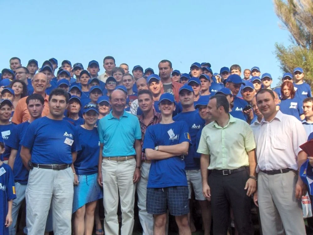 Băsescu a făcut declaraţiile la tabăra de la Sulina FOTO Adevărul