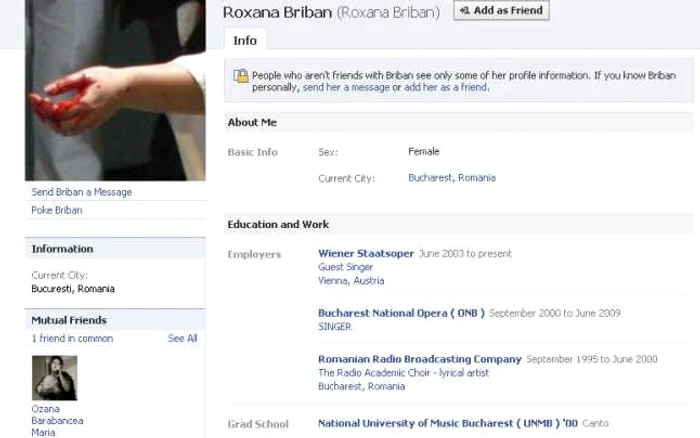 Pagina Roxanei Briban pe Facebook