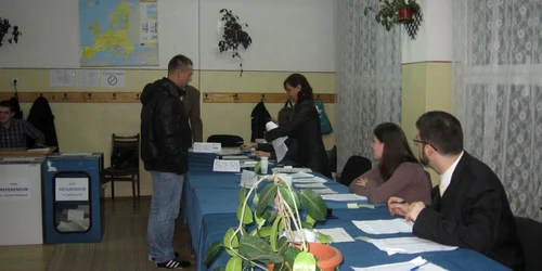 Până la ora 13.00, 21,84% dintre alegătorii bistriţeni au fost la vot