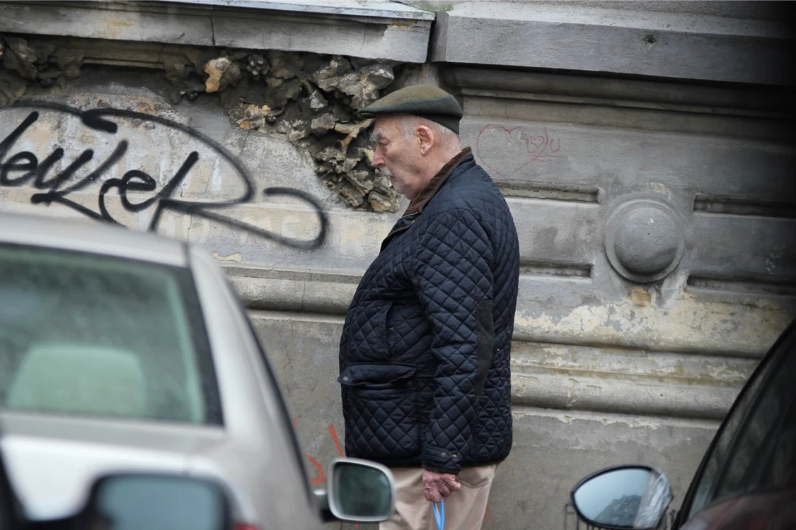 
    Mircea Albulescu își făcea singur plimbarea zilnicăfoto: CAPS  