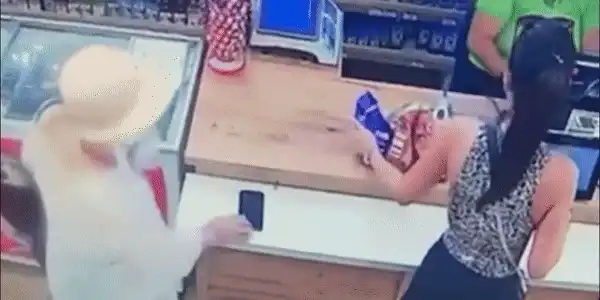 hoata telefon gif