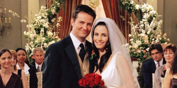 Matthew Perry şi Courteney Cox