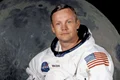 Neil Armstrong, omul ce a păşit pe Lună jpeg
