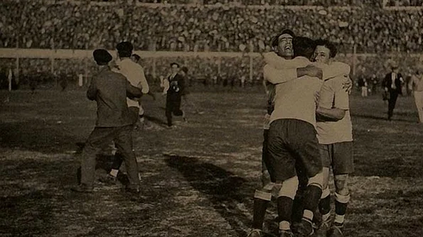 Calendar 30 iulie: 1930   Uruguay a câștigat primul Campionat Mondial de Fotbal jpeg