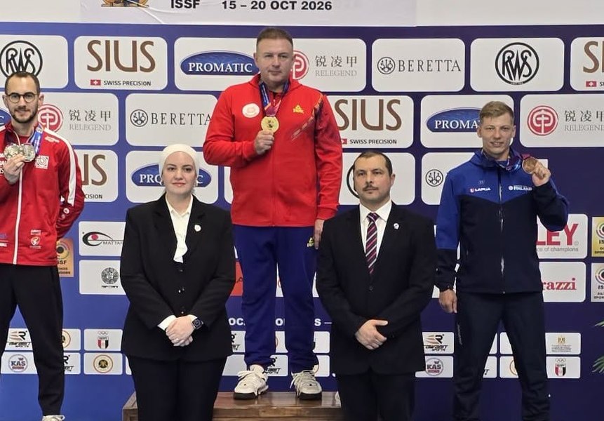 Născut în Ungaria, Peter Sidi a cucerit un titlu mondial pentru România la tir sportiv