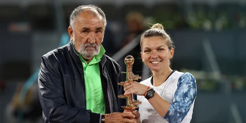 halep tiriac jpg