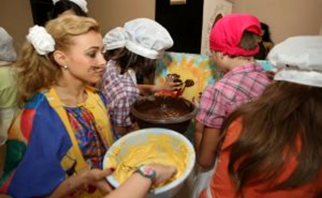 Tabloul de ciocolată realizat de elevii contăţeni