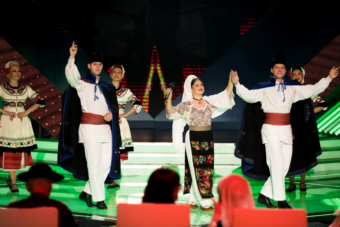 vedeta populara simona alexandru foto tvr 1