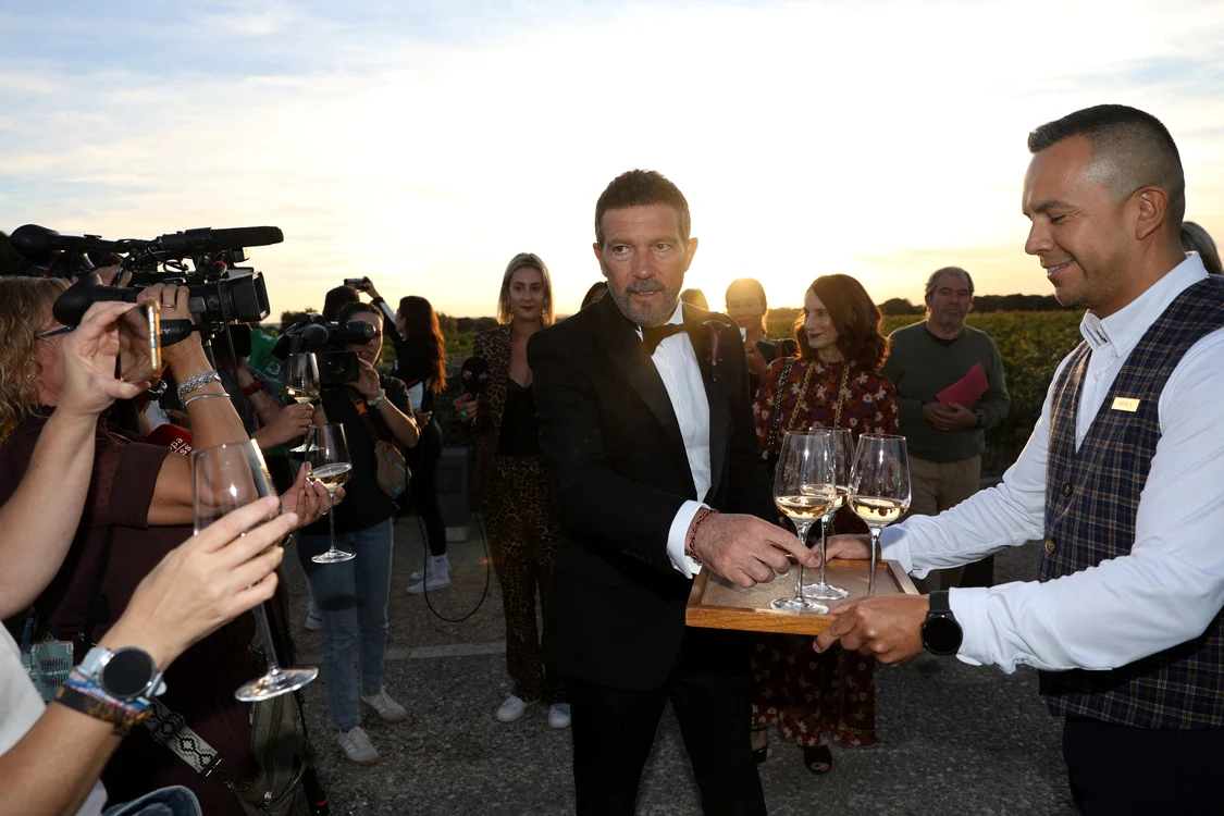 Antonio Banderas, fericit la nunta fiicei sale, Profimedia (2) jpg
