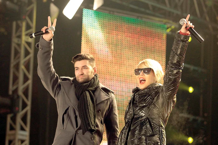 
    Şi în 2012, Andrei Tiberiu Maria, numele real al lui Smiley, a făcut show împreună cu Sore  