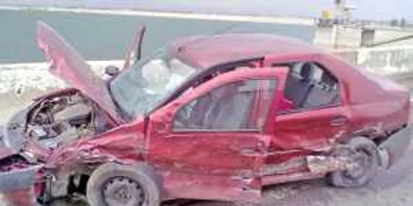 14 aprilie 2012. Accidentul  provocat de Vintilă Matei s-a soldat cu rănirea a patru persoane aflate în Logan