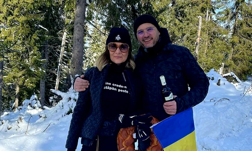 Romanita Iovan si fiul sau, Albert Iovan, la comemorarea din Apuseni a pilotului Adrian Iovan Facebook (2) jpg