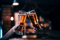 Bere alcool pahar FOTO Shutterstock