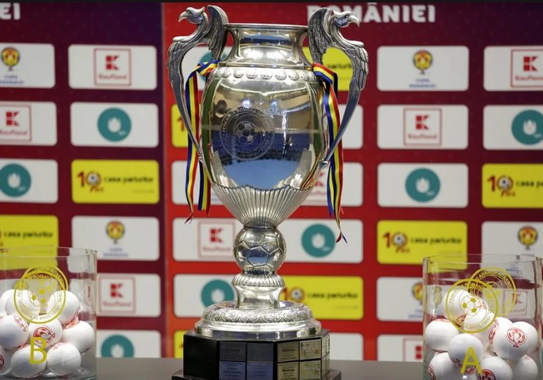 
    Ce meciuri mai au de jucat Universitatea Craiova și CFR Cluj în Liga 1  