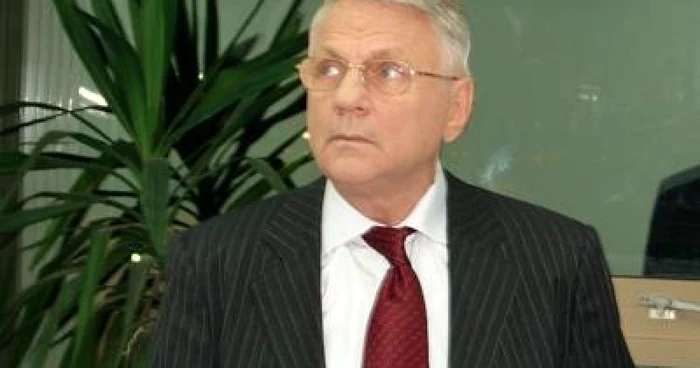FOTBAL: Rădulescu - "Steaua ne-a informat că Bergodi nu mai antrenează în Ghencea"