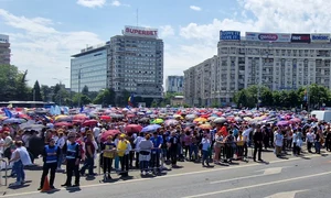 PROTEST PIATA VICTORIEI jpg