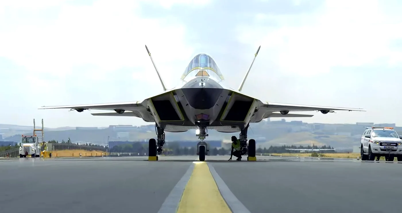 KAAN, avionul de generația a cincea, dezvoltat integral de Turcia 