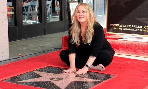 Christina Applegate a primit o stea pe Hollywood Walk of Fame FOTO Profimedia 