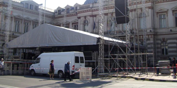 Bacău: Romanian Top Hits 2009 a intrat în linie dreaptă