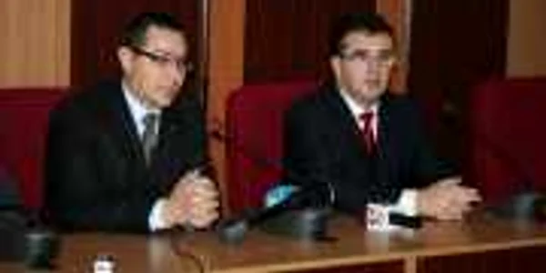 Victor Ponta nu-l ai lasă pe Marian Oprişan să critice deciziile PNL