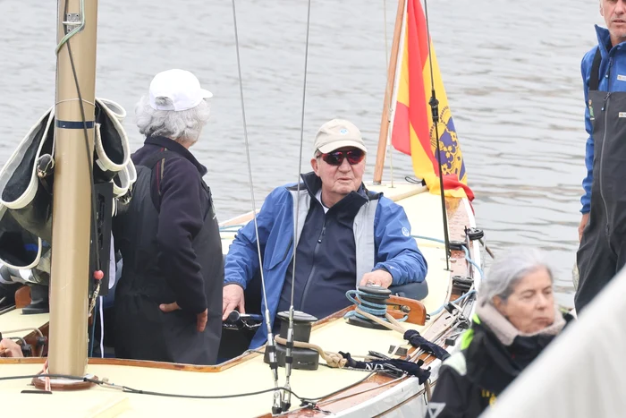 Regele Juan Carlos pe nava lui, Bribon. FOTO: Profimedia