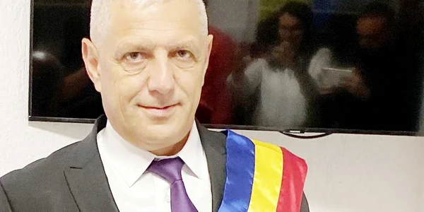 mihai georgescu primar calinesti arges foto financiarpress.ro