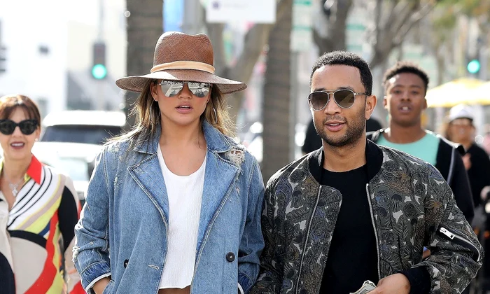 Chrissy Teigen and John Legend shop after lunch at Il Pastaio jpeg