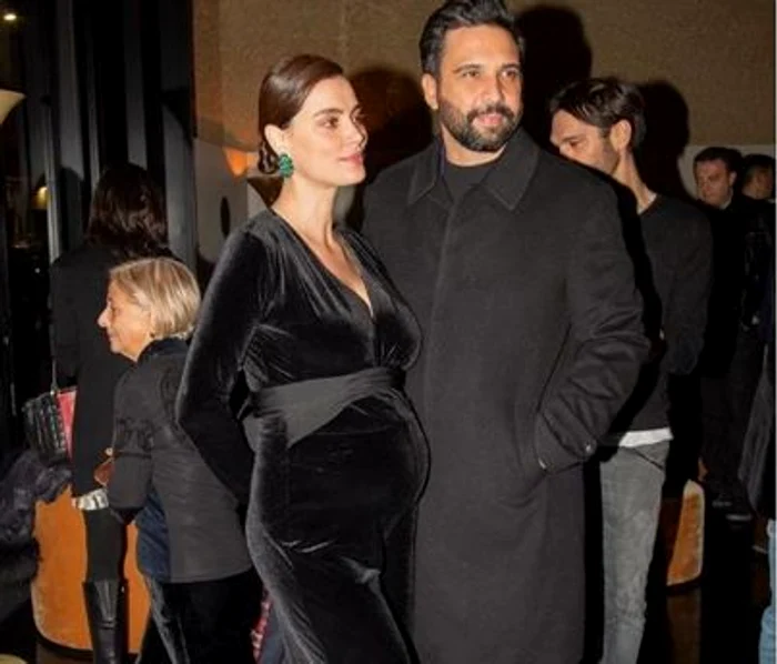 
    Catrinel Menghia se mândrește cu burtica ei Foto Instagram  