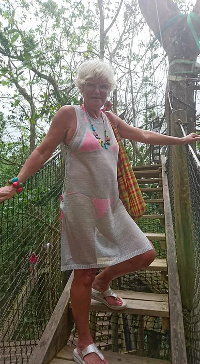 Monica Tatoiu Guadeloupe (22) jpeg