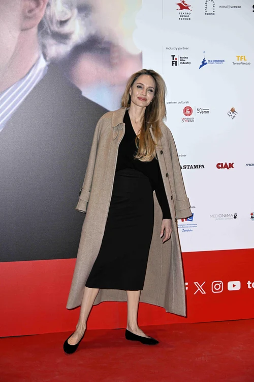 Angelina Jolie la Torino, Profimedia (8) jpg