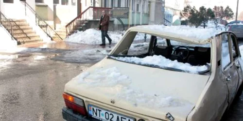 Dacia fabricată în 1989 va fi dusă la fier vechi, pentru că reparaţiile ar fi prea costisitoare