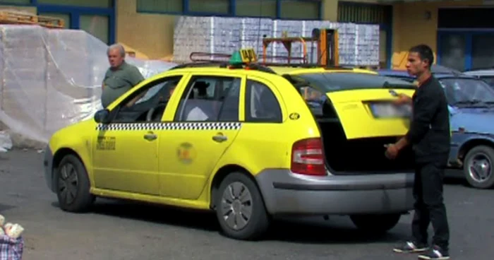 Taxiul este „burdușit” cu produse alimentare