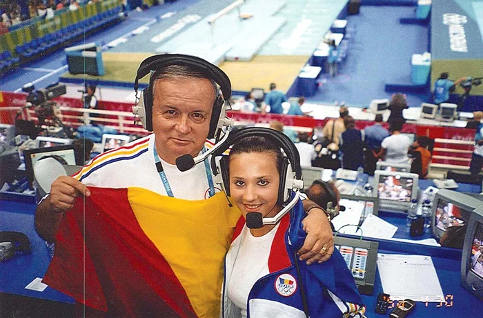 2004. Împreună cu  Andreea Răducan,  la Olimpiada  de la Atena
